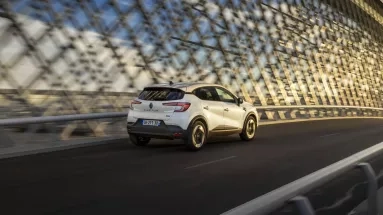 Τα Renault Captur και Austral τώρα με όφελος έως και €4.400