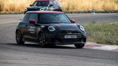 MINI JCW Experience: Ώρα για παιχνίδι