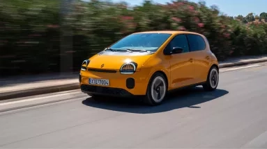 Οδηγήσαμε το Renault Twingo E-Tech Electric: Η επιστροφή του βασιλιά της πόλης