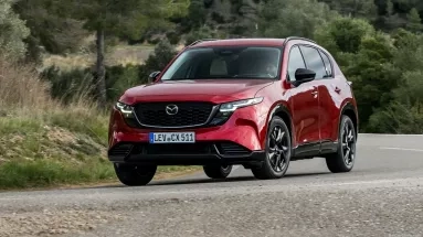 Οδηγήσαμε το νέο Mazda CX-5 2.5 e-Skyactiv G AWD: Ο τρίτος δρόμος