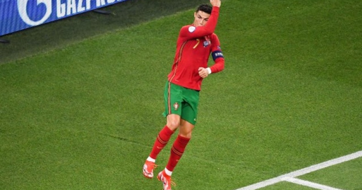 criiiiii.jpg?itok=tY42Uy9H