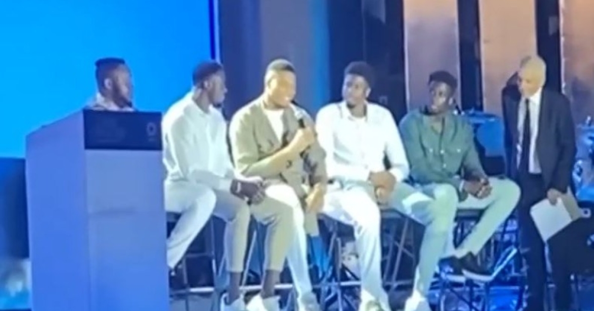 Antetokounmpo: Giannis ‘bent’ when he spoke about his father (vid)