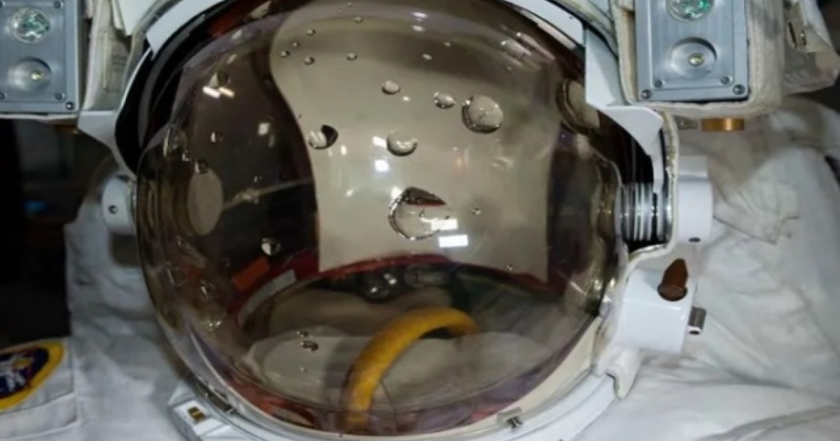 An astronaut about to plunge into space: the accident that changed NASA’s safety protocols (video)