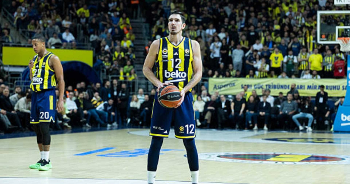 Ντε Κολό: Στη διάθεση του Γιασικεβίτσιους ενόψει των Playoffs