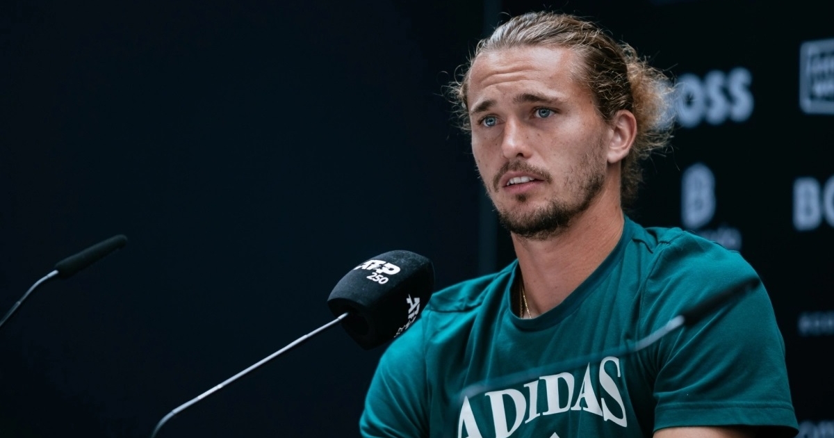 Ο Ζβέρεφ κάνει ένεση ινσουλίνης στη διάρκεια του Miami Open (vid)