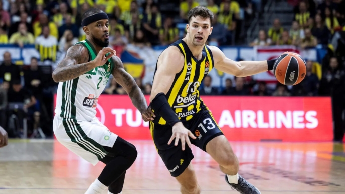 Ο Ταρίκ Μπιμπέροβιτς στη Φενέρμπαχτσε με τον Μπράουν του Παναθηναϊκού