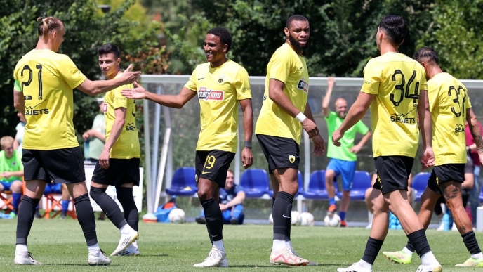 Ο Νίκλας Ελίασον της ΑΕΚ