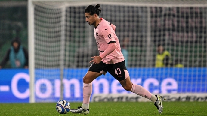 Ο Δημήτρης Νικολάου της Παλέρμο