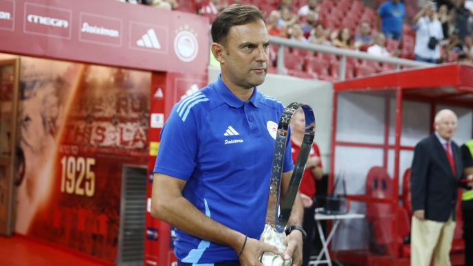 Ο Ολυμπιακός αποχαιρέτησε τον Συλαϊδόπουλο