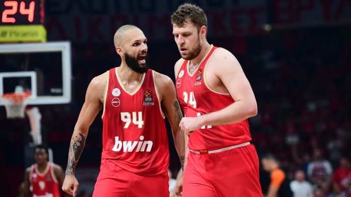 Φουρνιέ Βεζένκοβ Ολυμπιακός