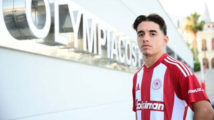 Στον Ολυμπιακό ο Πέτρος Κολοκοτρώνης