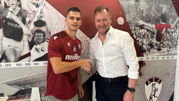 Στα «βυσσινί» ο διεθνής Σλοβάκος φορ Τούπτα