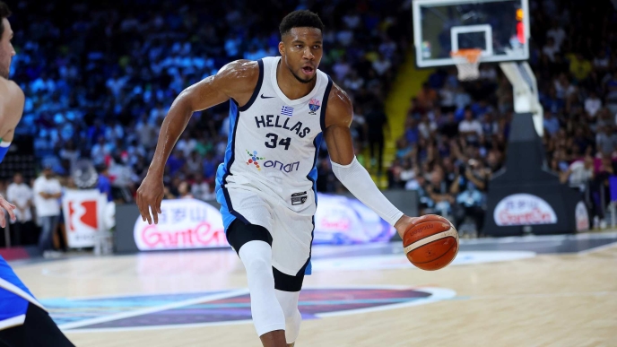 Γιαννης Αντετοκούνμπο