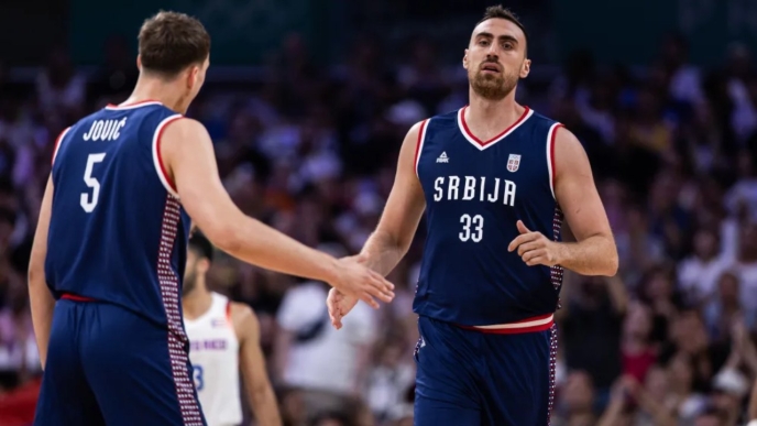 Μιλουτίνοβ Γιόβιτς