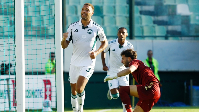 Με γκολ του Σίριλ Ντέσερς στο 30' ο Παναθηναϊκός, που είχε υπηρεσιακό τεχνικό τον Δημήτρη Κοροπούλη, νίκησε 1-0 την Athens Καλλιθέα, χάνοντας πολλές ευκαιρίες, ενώ και οι φιλοξενούμενοι είχαν τρεις πάρα πολύ καλές στιγμές. 