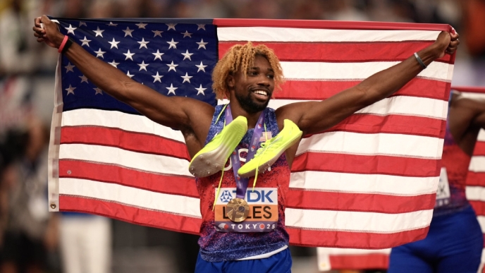 Ο Λάιλς παρέμεινε στον θρόνο του στα 200μ. και ισοφάρισε τον Μπολτ