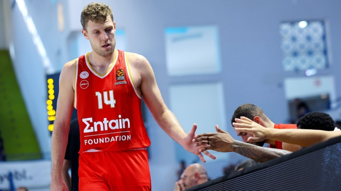 Σάσα Βεζένκοβ