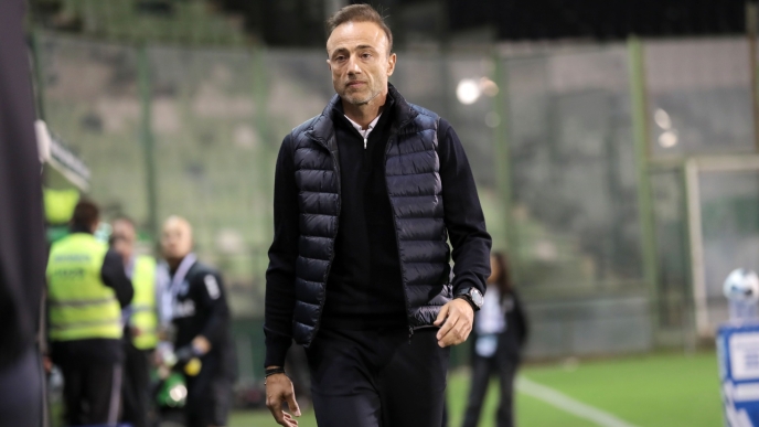 Τα πρόσωπα στα οποία καταλήγει ο Κόντης για το ματς με τον Άρη στο «Κλ.Βικελίδης»