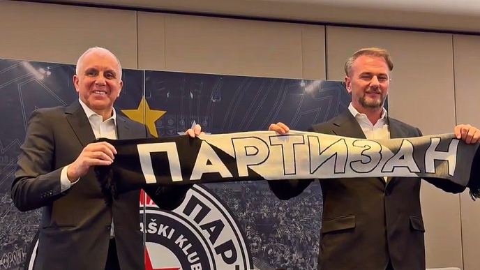 Ομπράντοβιτς - Μιχαΐλοβιτς