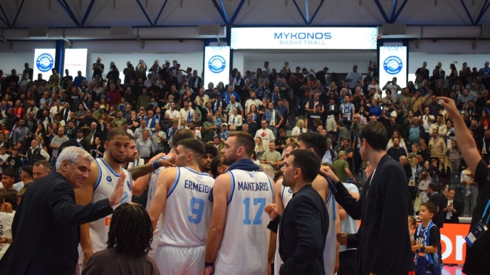 Βαρβούνης: «Ο κόσμος της Μυκόνου έχει δείξει πόσο πολύ αγαπάει την ομάδα»