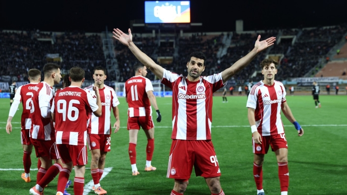 Ο Ταρέμι πανηγυρίζει το γκολ στον τελικό του Σούπερ Καπ