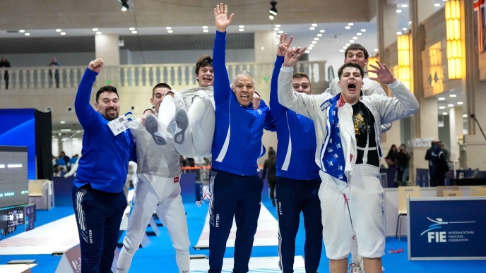 Χάλκινο μετάλλιο η εθνική ομάδα σπάθης εφήβων στο ευρωπαϊκό πρωτάθλημα