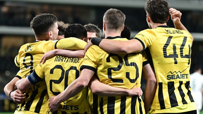 Πανηγυρικό των παικτών της ΑΕΚ