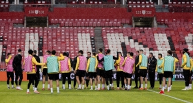 Η προπόνηση της ΑΕΚ στο γήπεδο της Σάμσουνσπορ