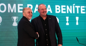 Αθανασίου στους «Galacticos»: «Η διοίκηση του Παναθηναϊκού έχει δώσει το ''οκ'' για υπερβάσεις,τι ισχύει για αριστερό μπακ»