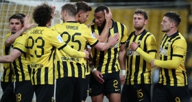 Η υπέροχη ΑΕΚ που οδηγεί την κούρσα και ο μοναδικός κόσμος της