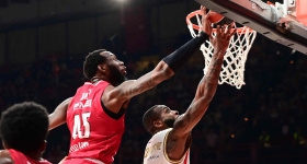 Από τα τρία ονόματα στα τρία διαβατήρια