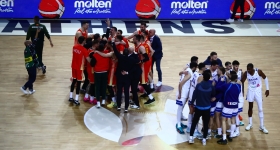 Η πρώτη φορά... αριστερά με επτά «Ευρωλιγκάτους»!