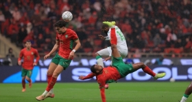 Ελ Κααμπί ψαλίδι