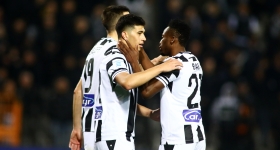 Δεν υπάρχει πολυθρόνα για τρεις