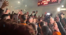 Ο ΟΦΗ έφερε το Κύπελλο στο Ηράκλειο, αποθεωτική υποδοχή για τους θριαμβευτές!