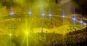 16 χρόνια ήταν πολλά: Οι Metallica καθήλωσαν το ΟΑΚΑ σε μία εμφάνιση-ρεσιτάλ (vid)
