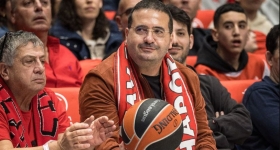 Τρόμος στον αέρα για τον Γιανάι: «Σύγκρουση» με σμήνος πουλιών οδήγησε σε αναγκαστική προσγείωση το ιδιωτικό τζετ