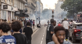 Πίσω από τη βία: Τα κοινωνικά αίτια των ταραχών μετά το θρίαμβο της Παρί Σεν Ζερμέν
