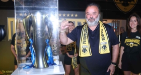 Ο Ηλιόπουλος έδωσε το σύνθημα και το τρόπαιο της ΑΕΚ ταξιδεύει σε Ελλάδα, Κύπρο και Κωνσταντινούπολη!