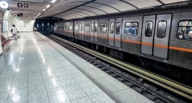 «Αλλάχου Άκμπαρ»: Συνελήφθη Σουδανός σε τούνελ του μετρό της Αγίας Παρασκευής