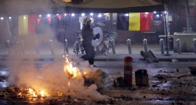 Γαλλία – Μαρόκο: Το ματς που ξυπνά μνήμες, εντάσεις και φόβους στους δρόμους