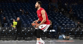 Άλεκ Πίτερς: 17 πόντοι σε 30 λεπτά στο ντεμπούτο του με την Αρμάνι στη EuroLeague