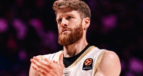 Live: Ντουμπάι BC - Ερυθρός Αστέρας 