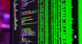 Εκατομμύρια ιστότοποι σε κίνδυνο: Τι είναι η PHP που προκάλεσε παγκόσμιο συναγερμό στον τομέα της κυβερνοασφάλειας (vid)