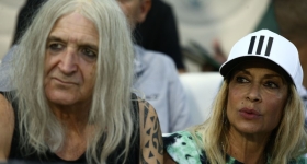 Αυτό δεν το περιμέναμε: Η σκληρή ανακοίνωση του Νίκου Καρβέλα για την Άννα Βίσση