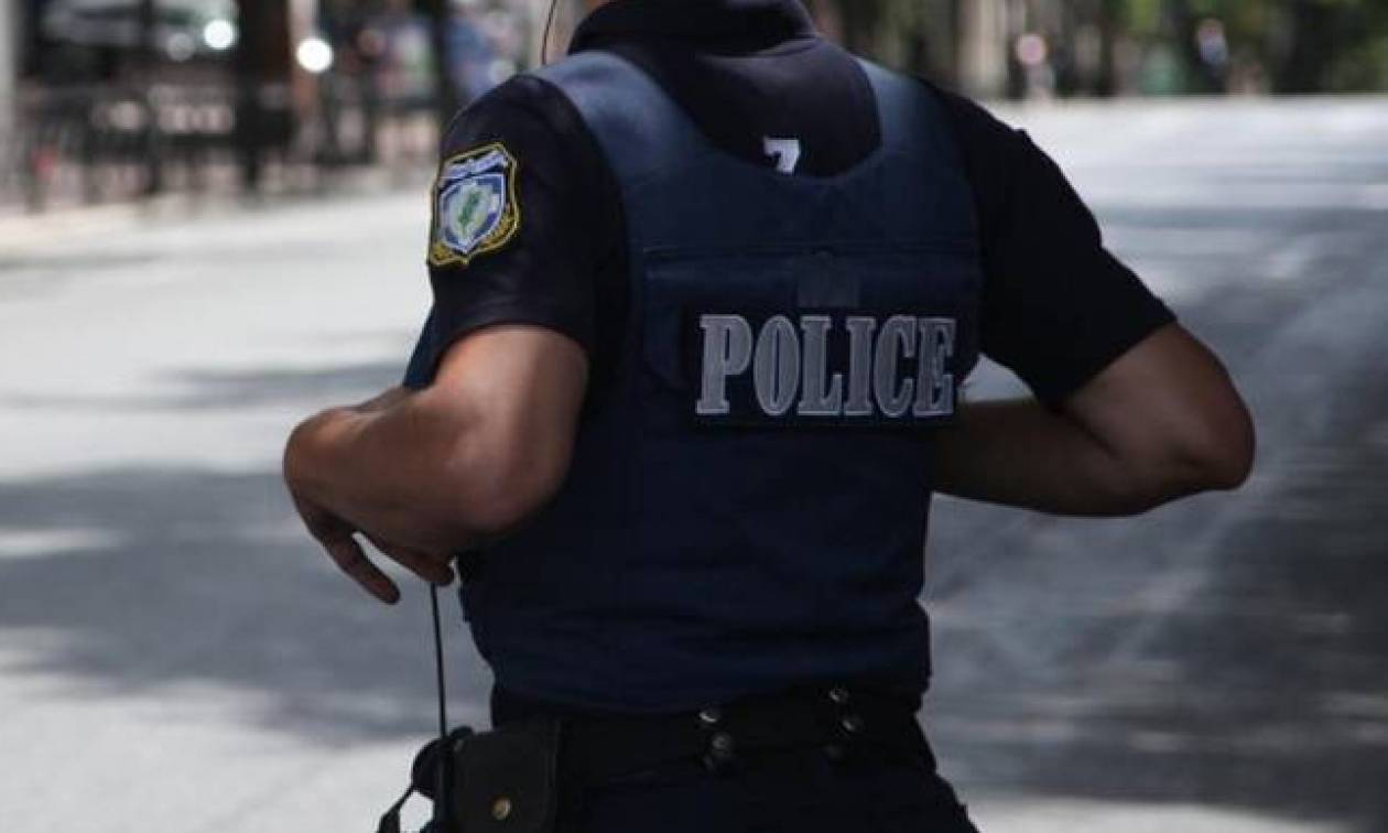 Αστυνομικός ή μπάτσος ; | Plus: Γνώμες | gazzetta.gr