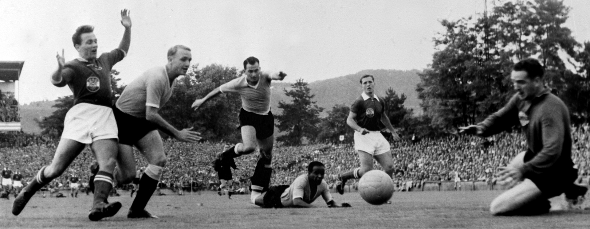 35 ημέρες με πλοίο για 90 λεπτά μπάλα