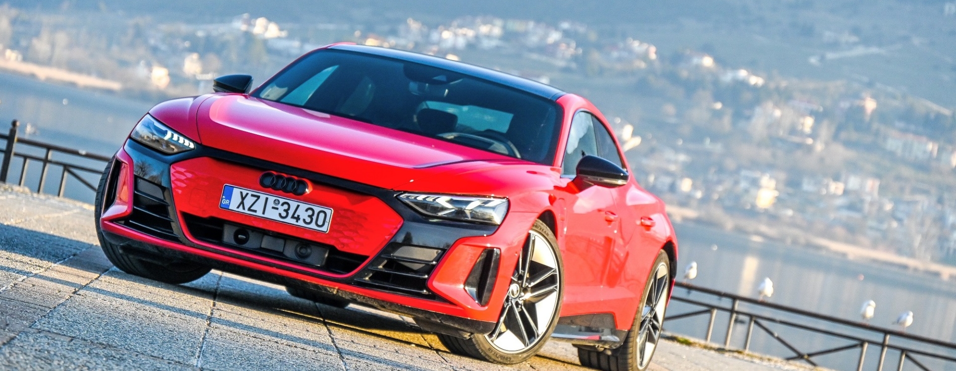 Test Drive: 1.400 χιλιόμετρα με το Audi RS e-tron GT