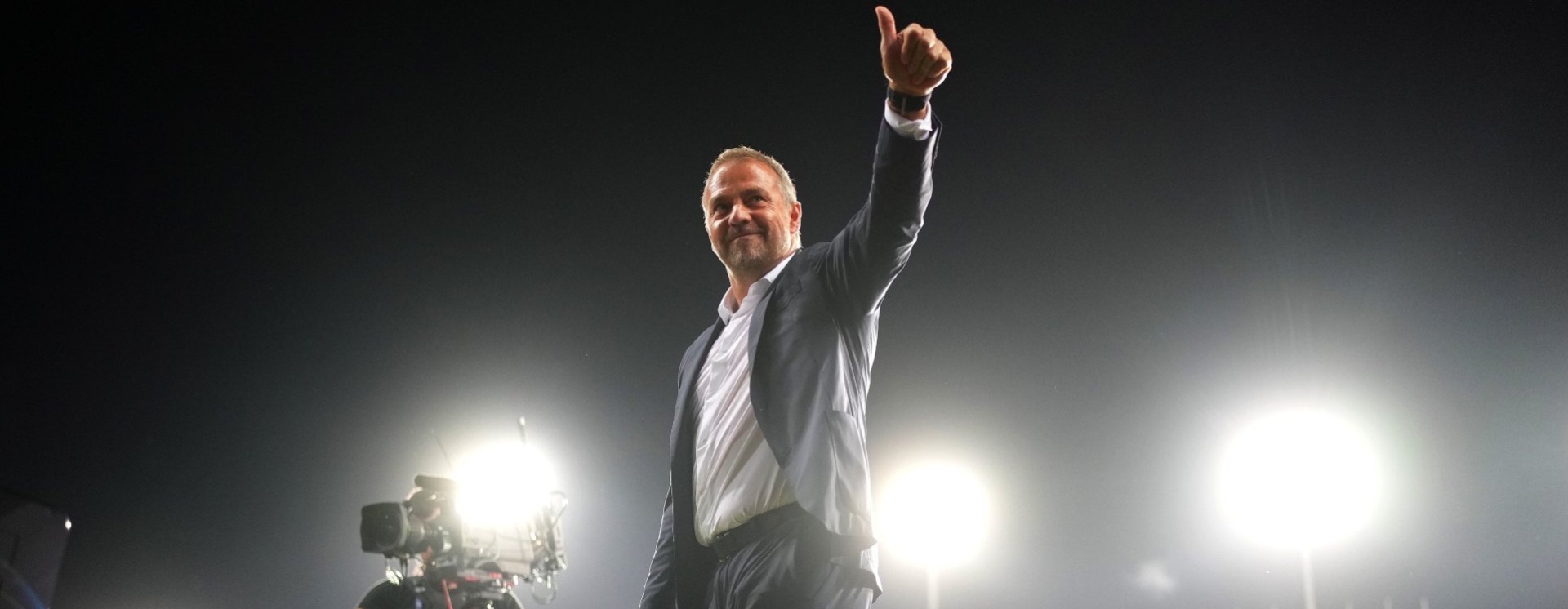 Ο Φλικ επαναφέρει την Μπαρτσελόνα και τον εαυτό του σε τροχιά τρεμπλ