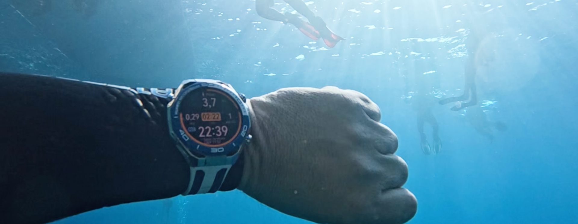 Πρώτη φορά Scuba Diving: Πώς το HUAWEI WATCH Ultimate 2 απογείωσε την εμπειρία μας στον βυθό